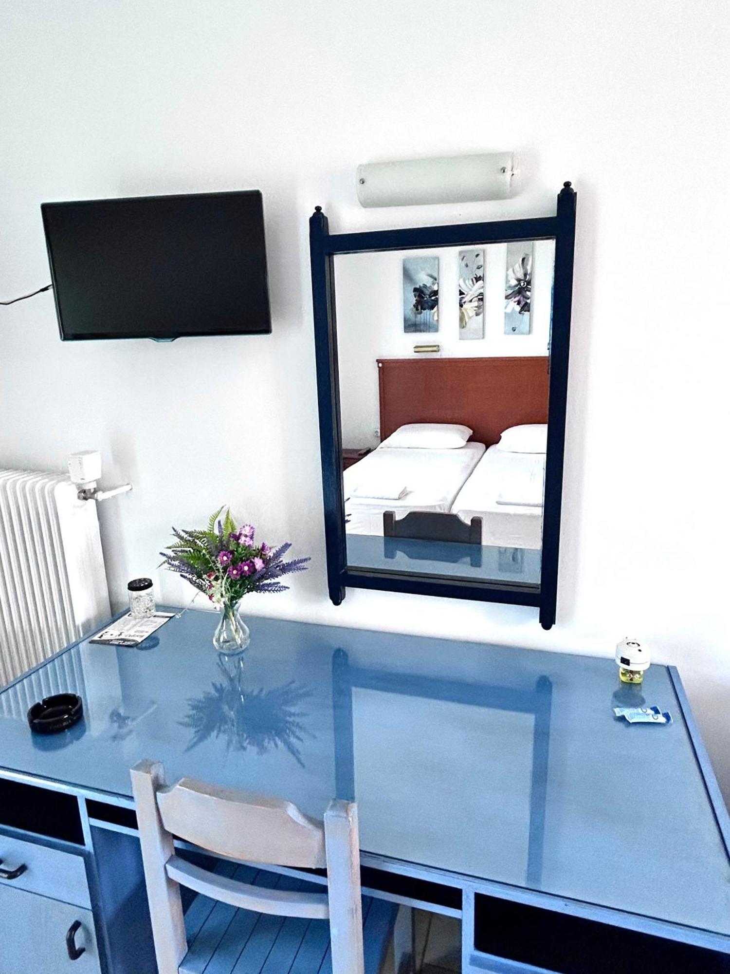 Bay Holiday Hotel & Spa Karavomilos  Экстерьер фото