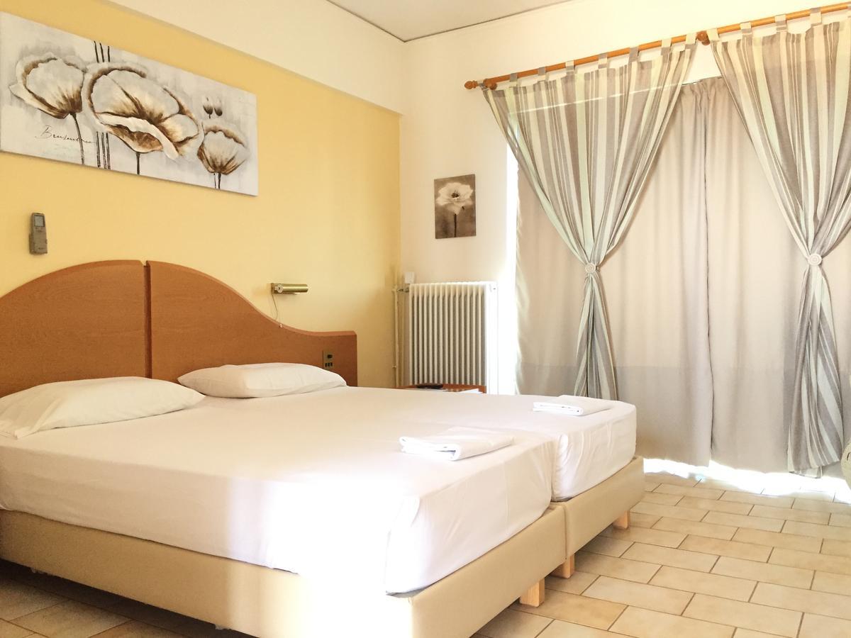 Bay Holiday Hotel & Spa Karavomilos  Экстерьер фото